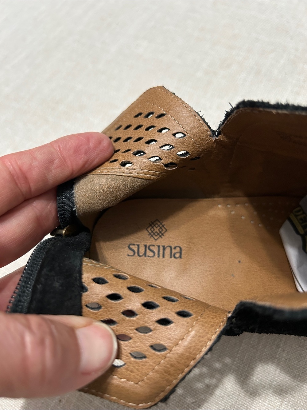 Susina Boots Women’s 9 Blakely Black Suede Perforated Block Heel Ankle Booties - Picture 5 of 12